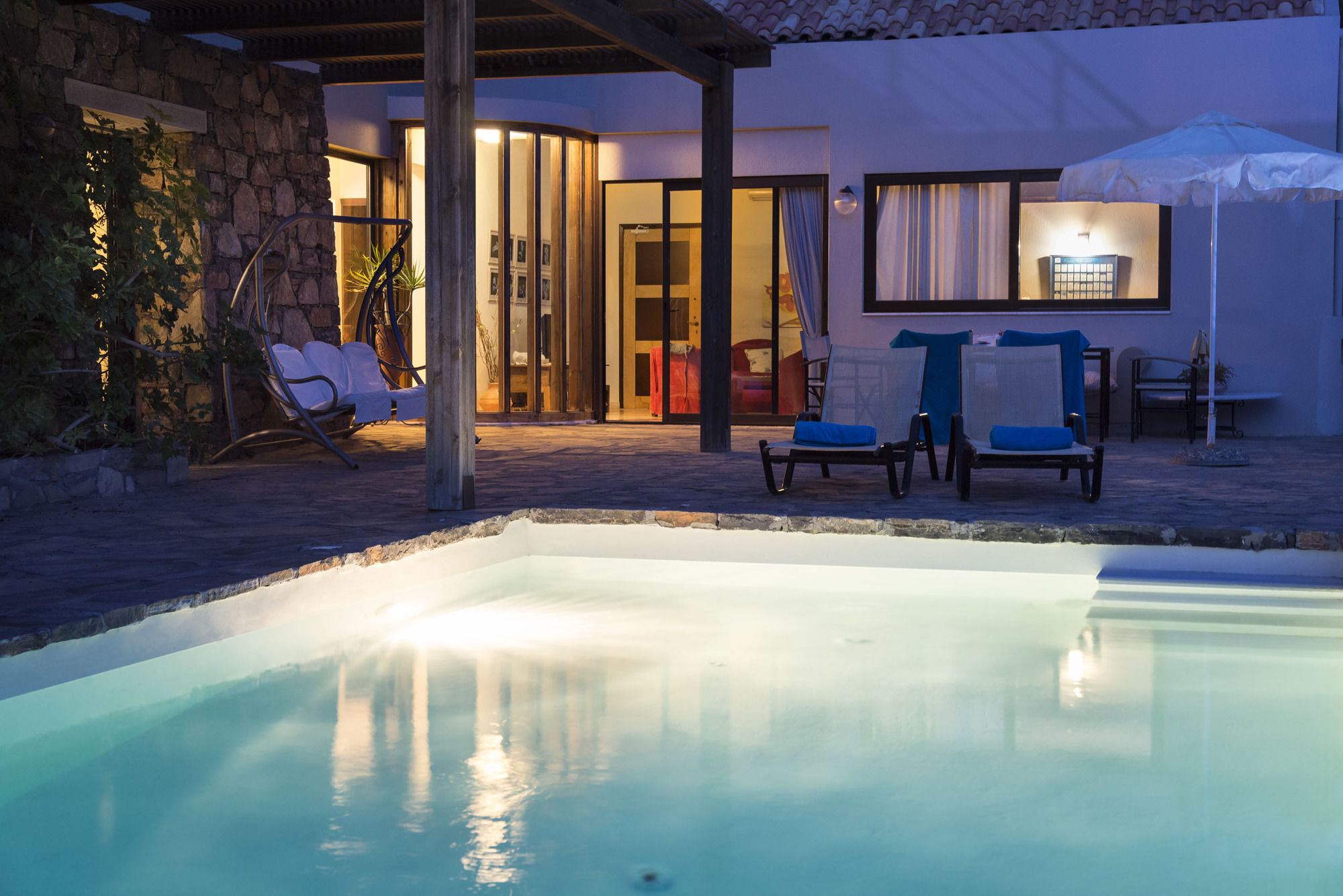 Istron Villas