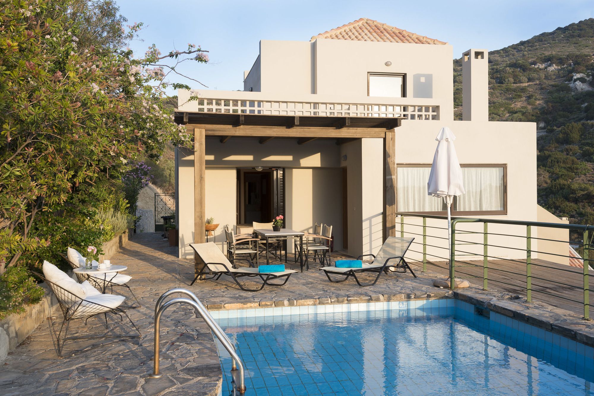 Istron Villas