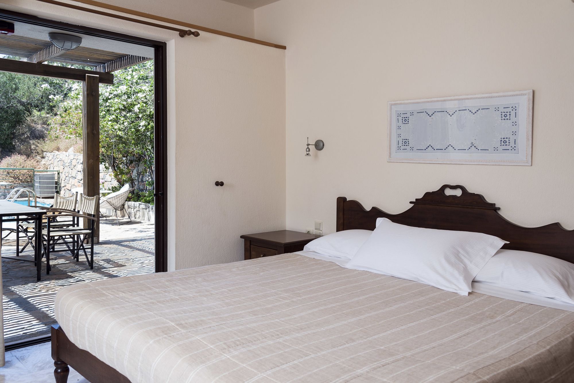 Istron Villas