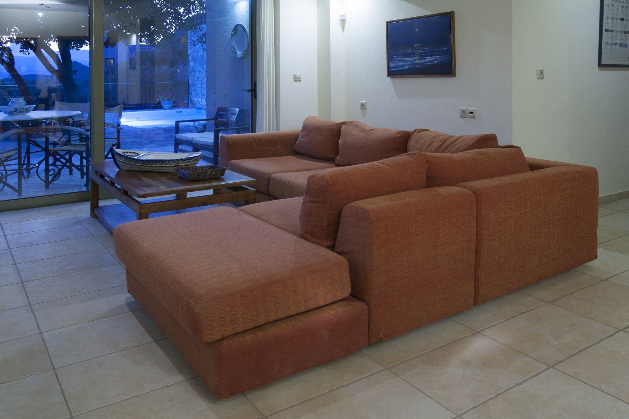 Istron Villas