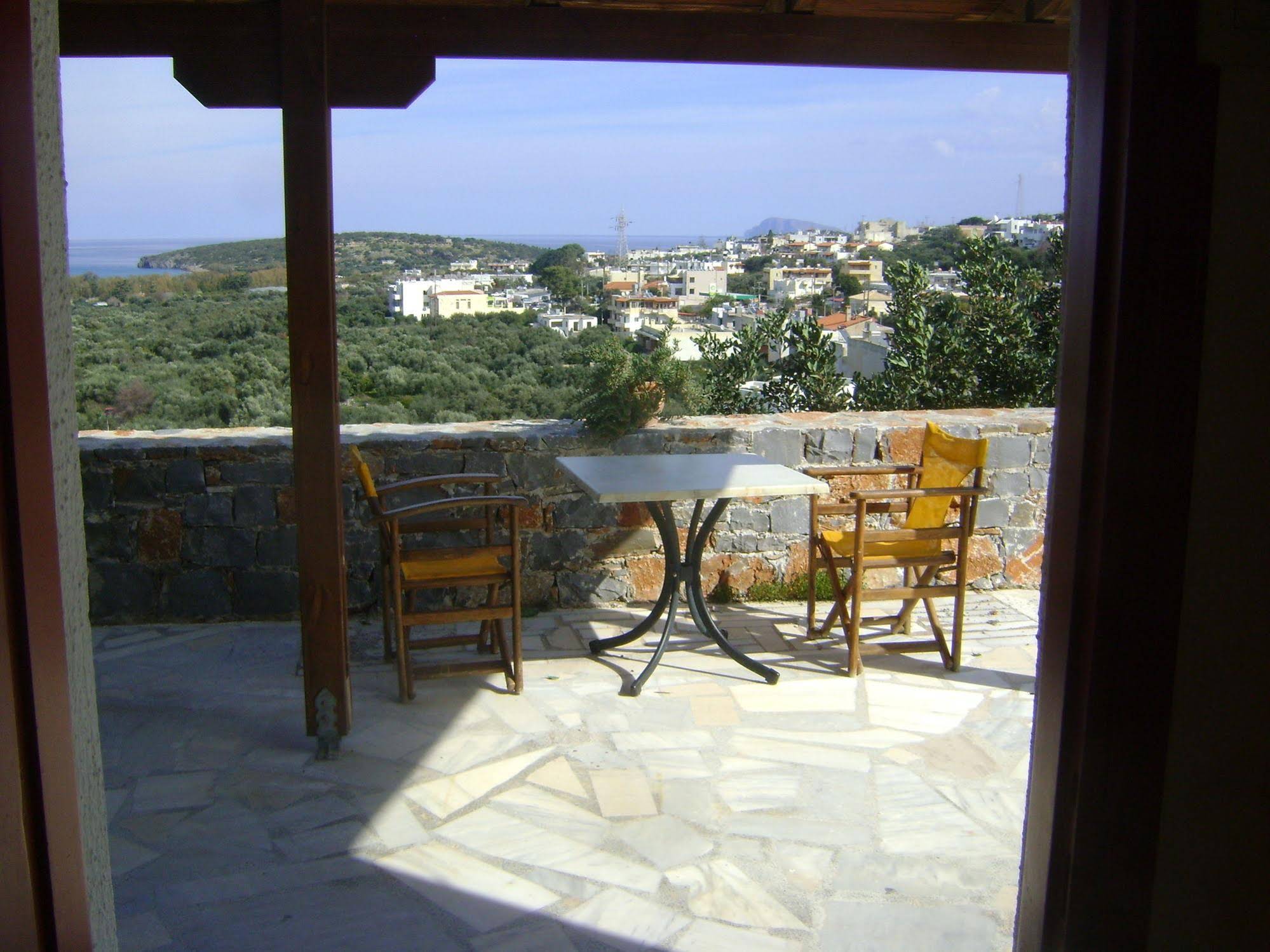 Kavousanos Apartments