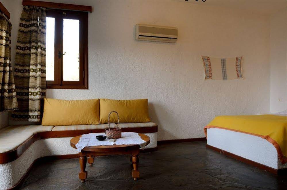Kounenos Apartments
