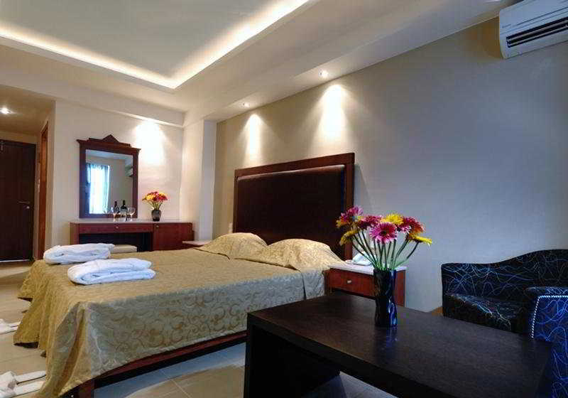 Mistral Mare Hotel