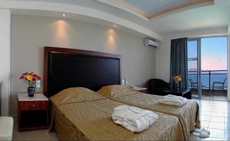 Mistral Mare Hotel