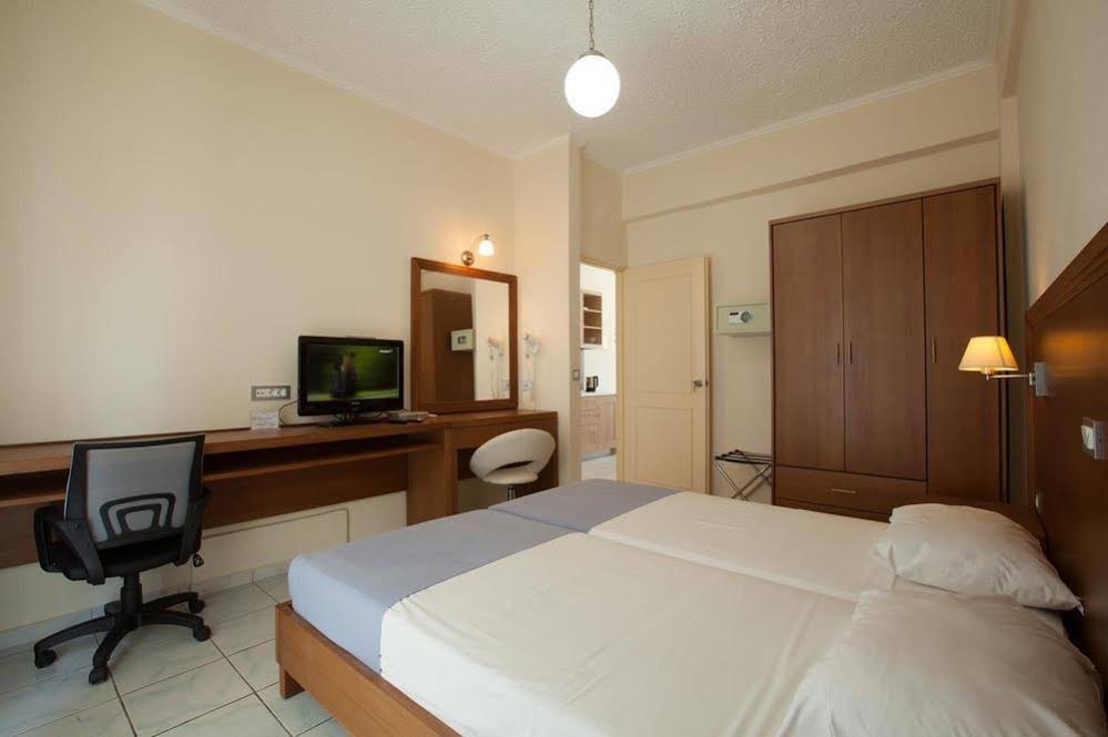 Giorgis Blue Apartments