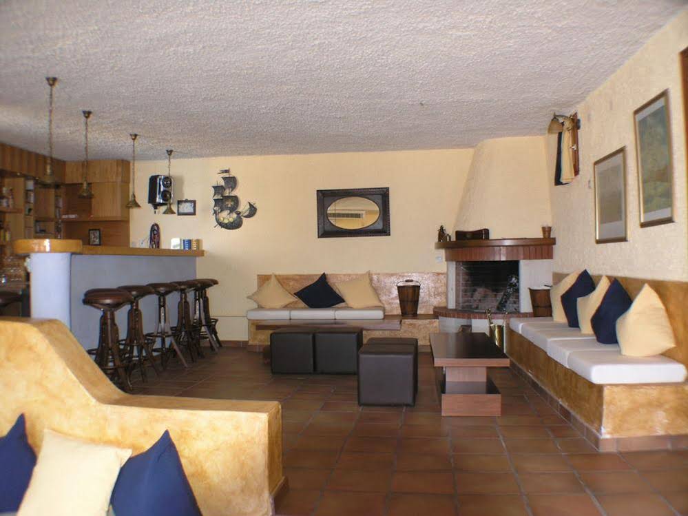 Giorgis Blue Apartments