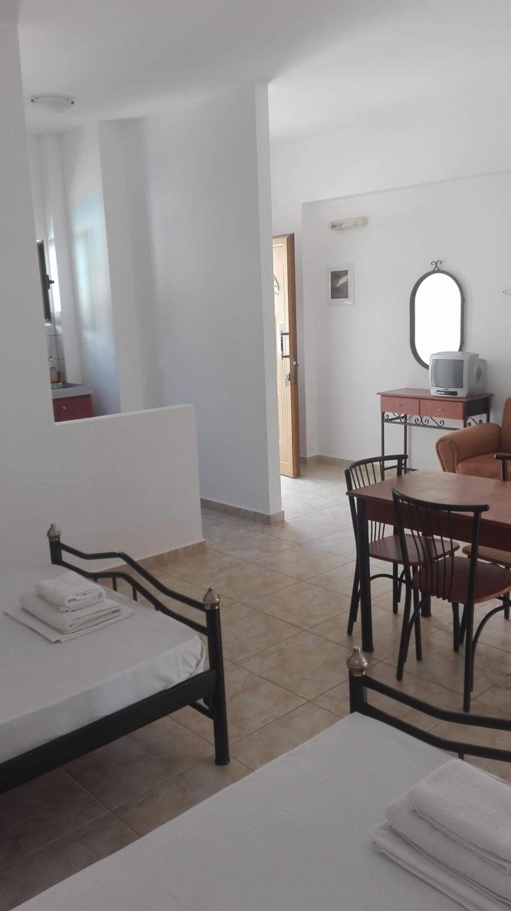 Sfinias Apartments