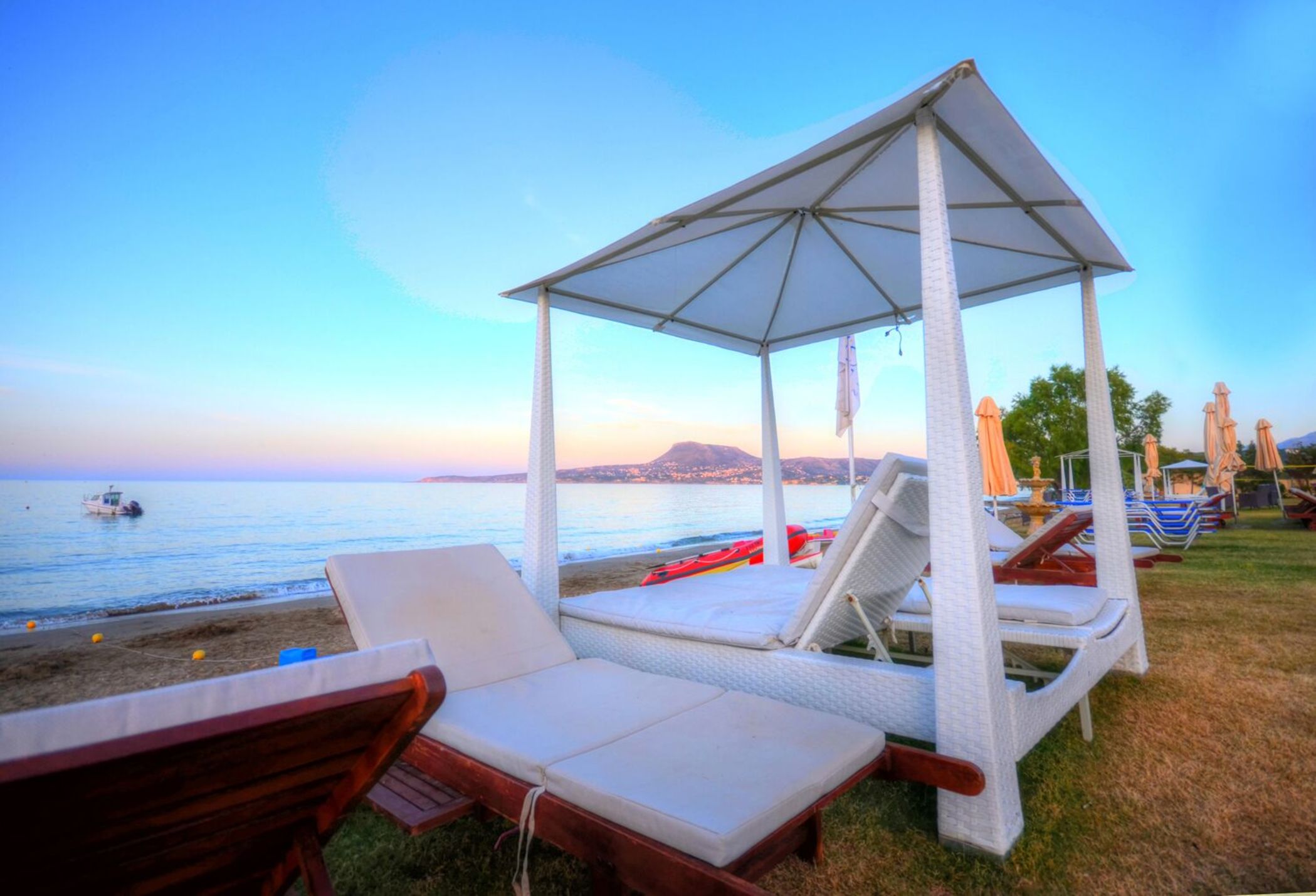 Kiani Beach Resort
