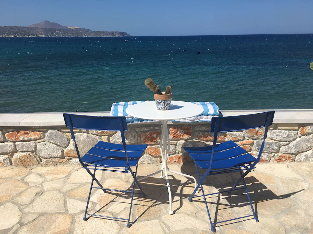 Porto Kalyves Hotel Seaside Apartments