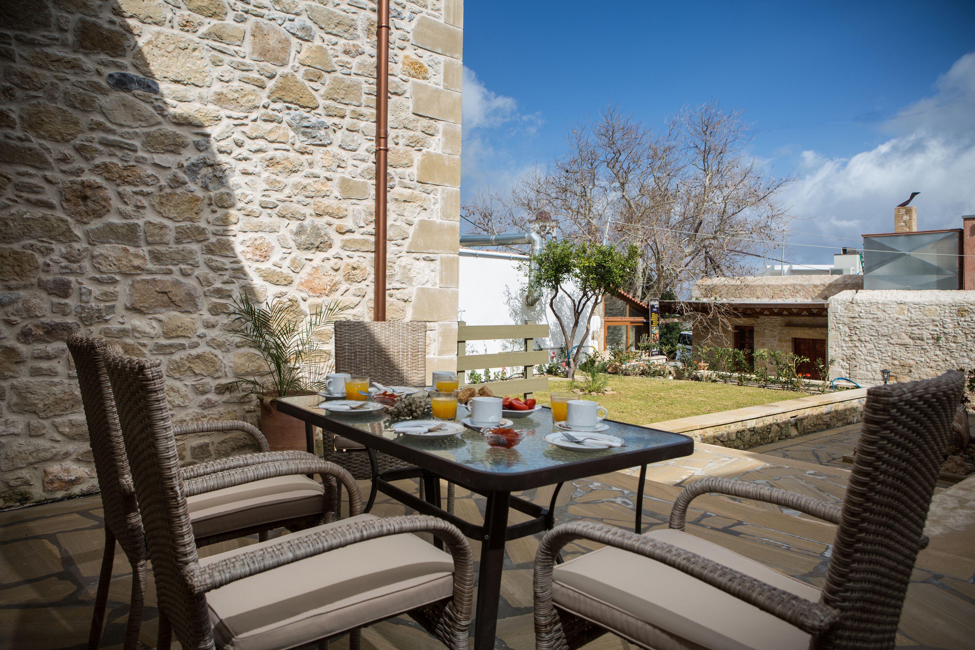 Agarathos Homes