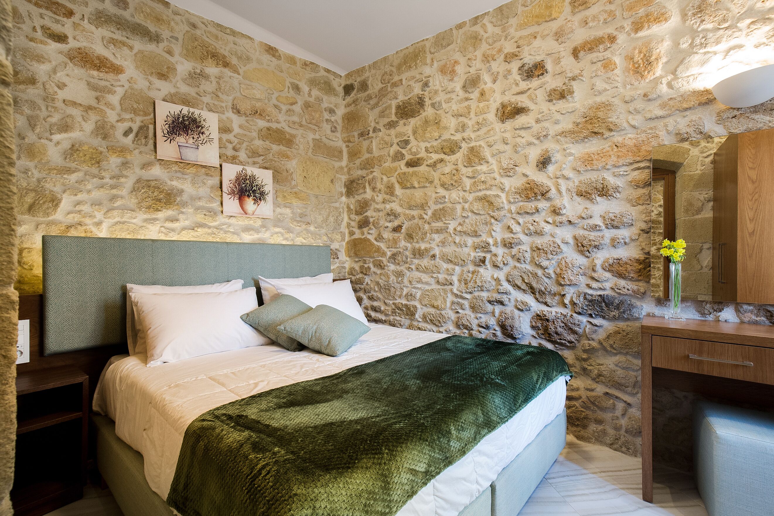 Agarathos Homes