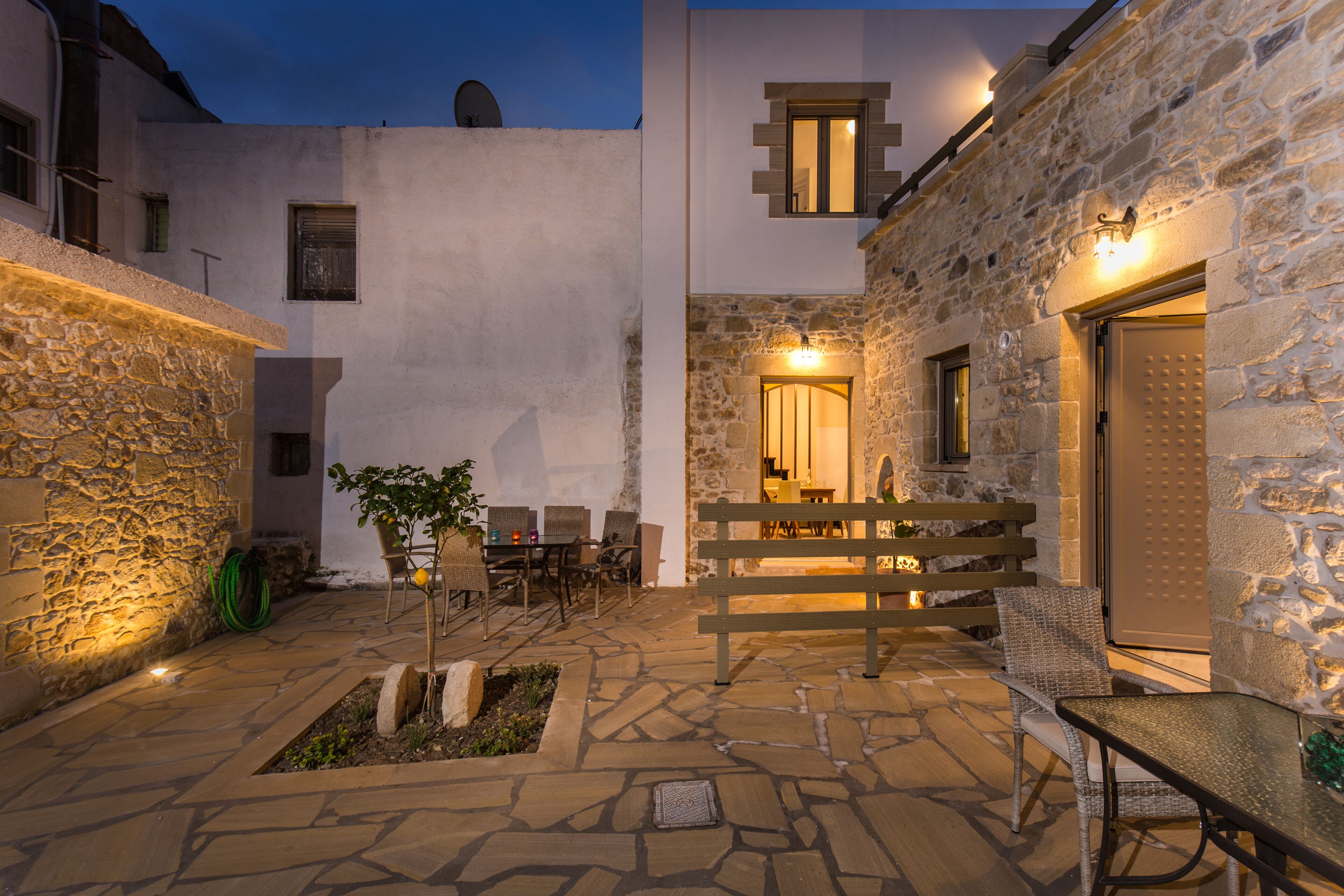 Agarathos Homes