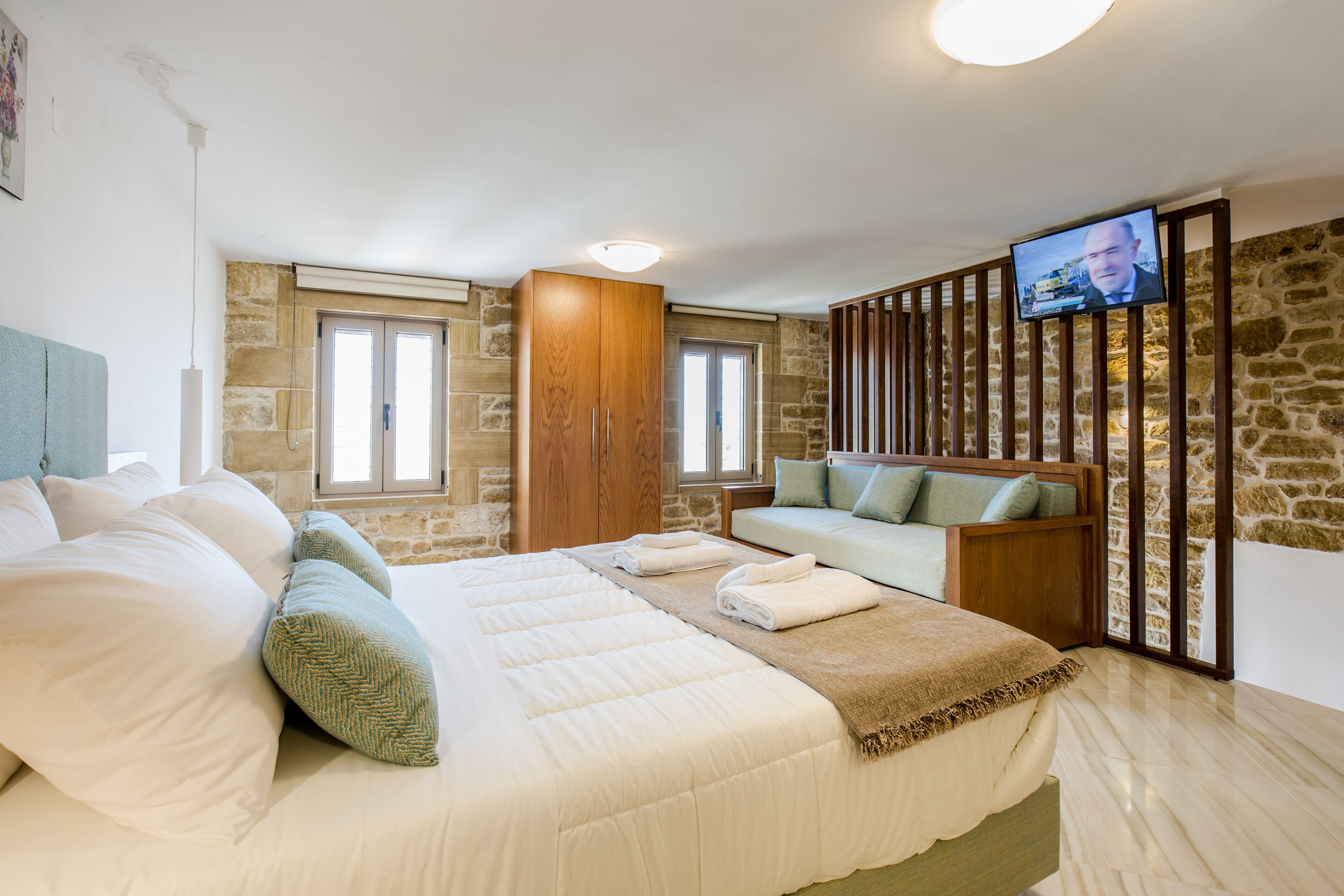 Agarathos Homes