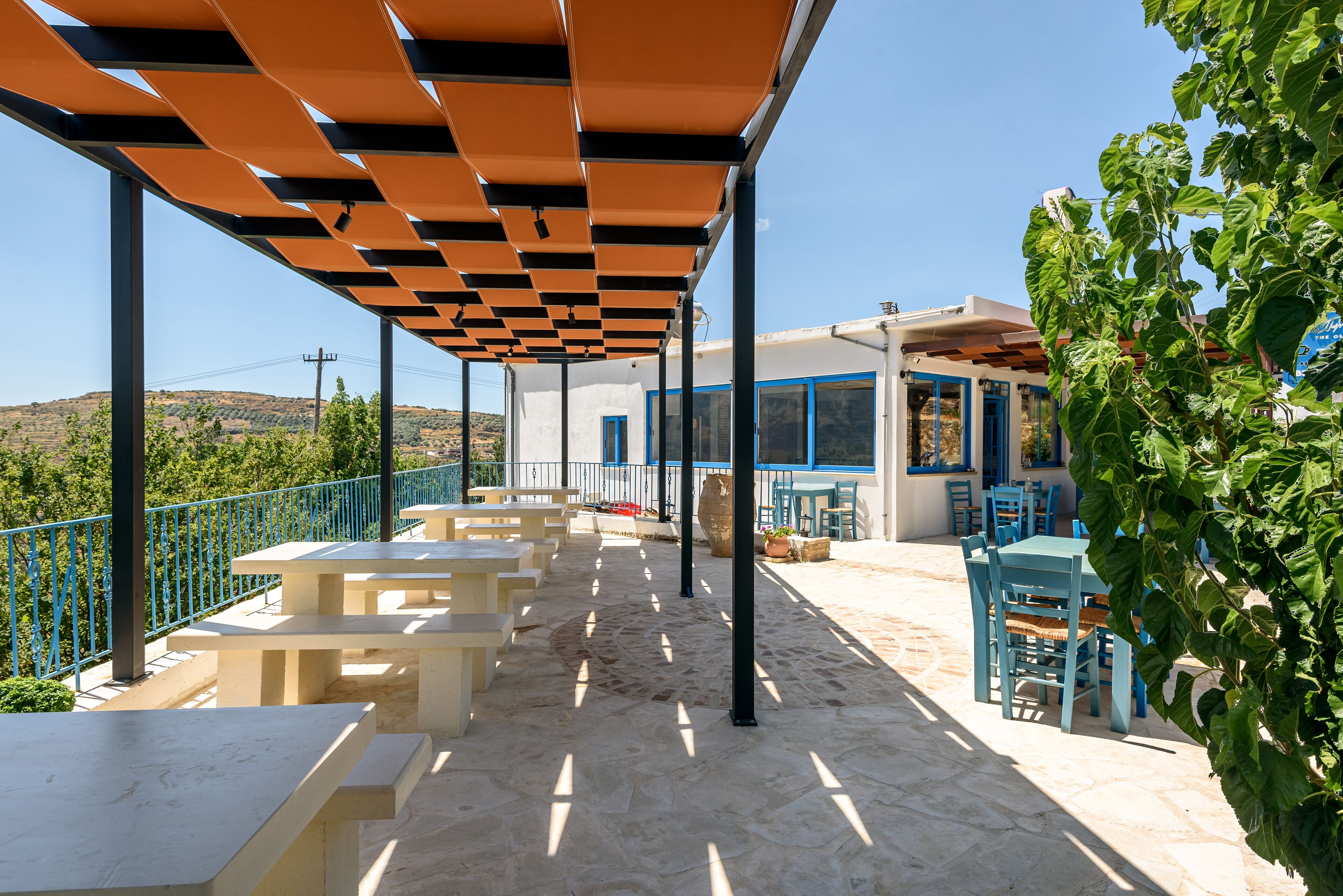 Minos Country Living Apartments