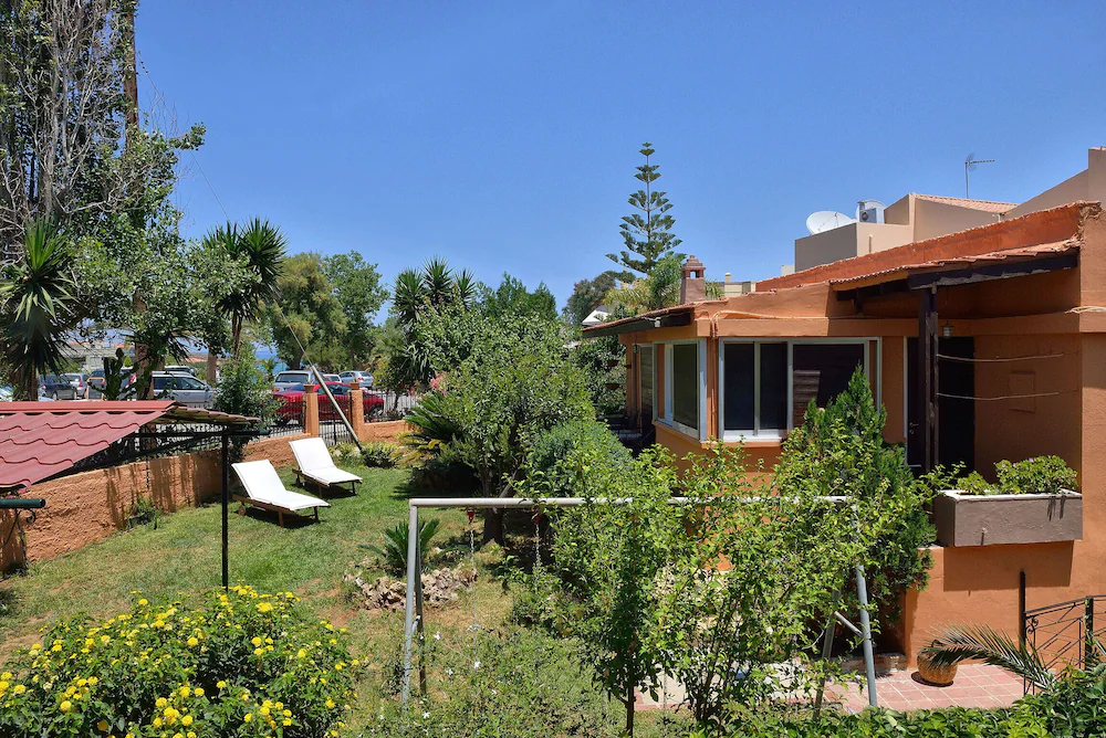 Anna's Sea House