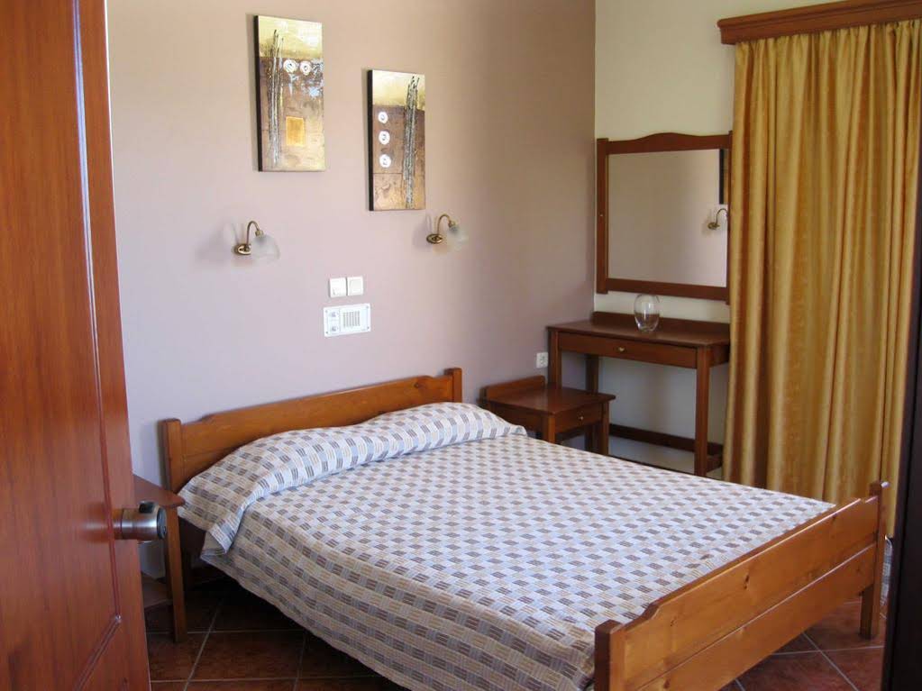 Iolkos Hotel