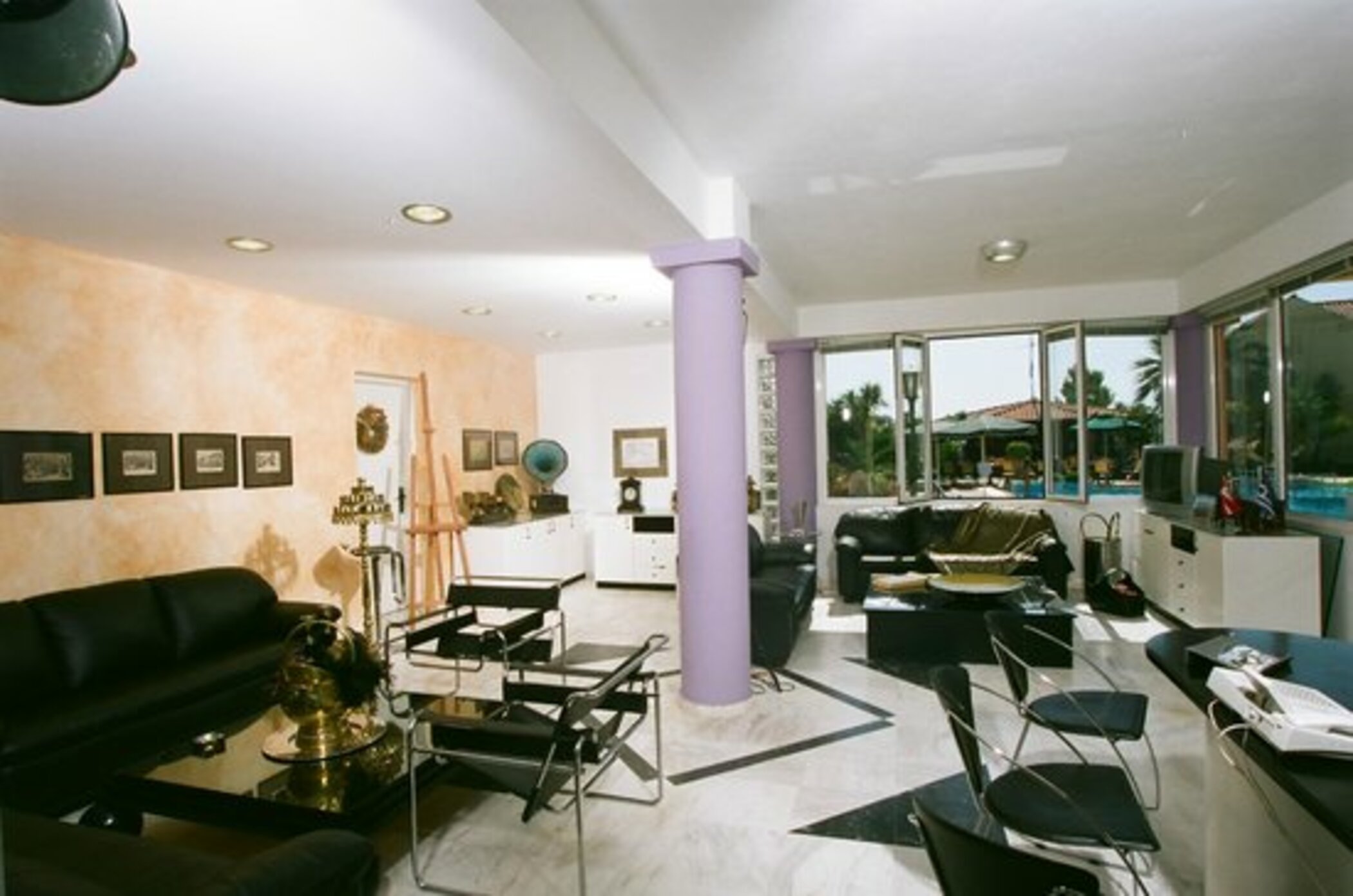 Nireas Hotel