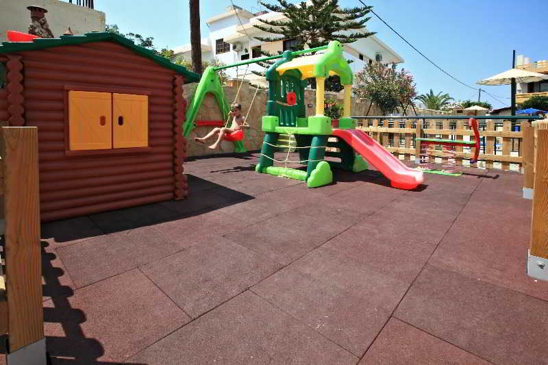 Paradise Apartments