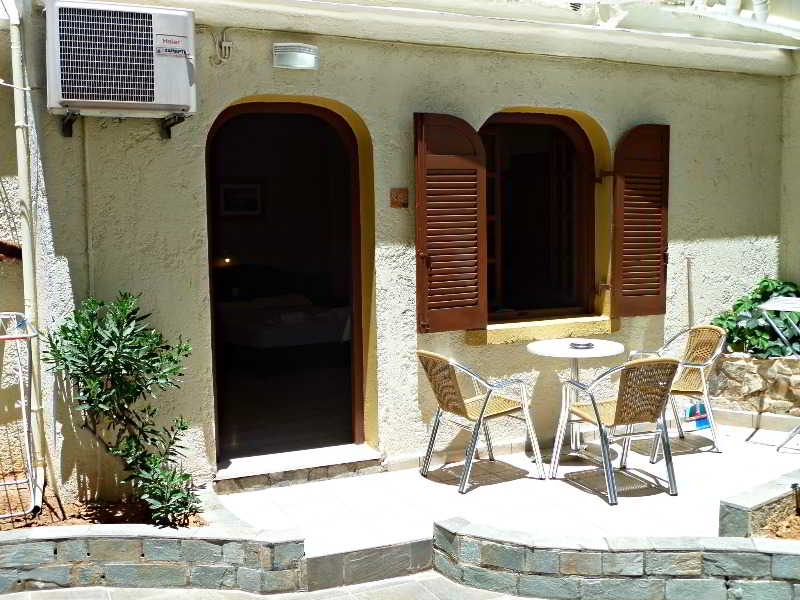Paradise Apartments