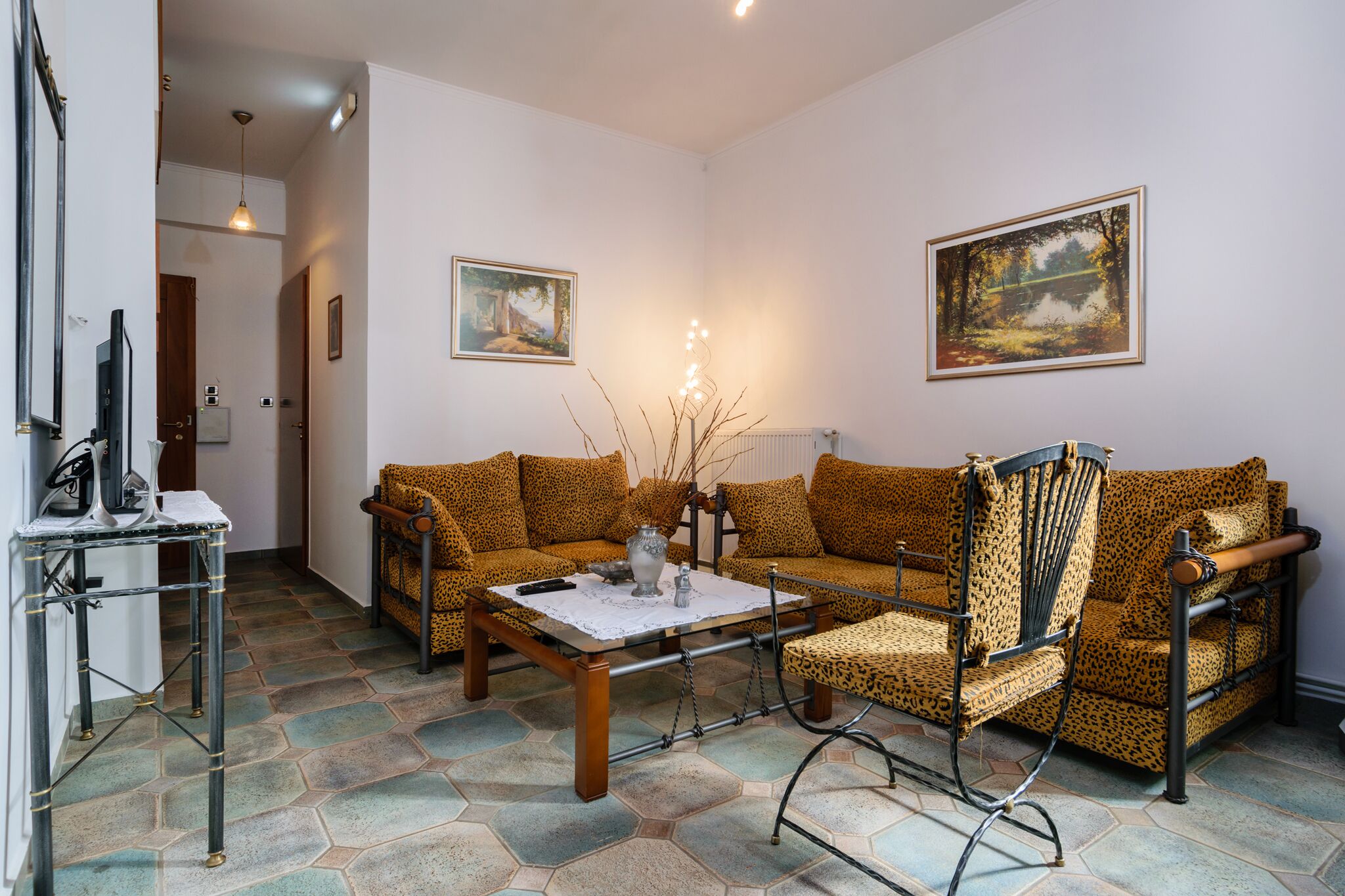 Xenios Dias Apartments