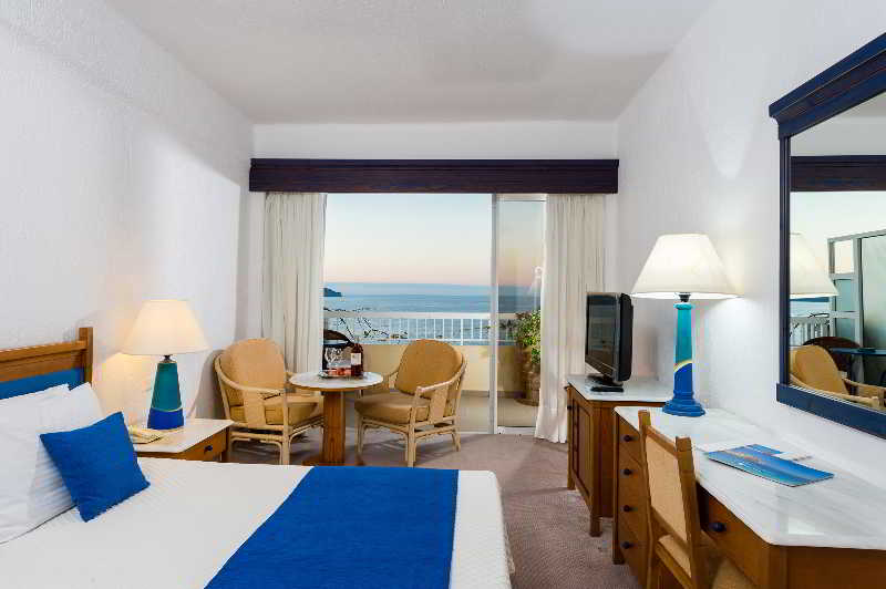 Leptos Panorama Hotel