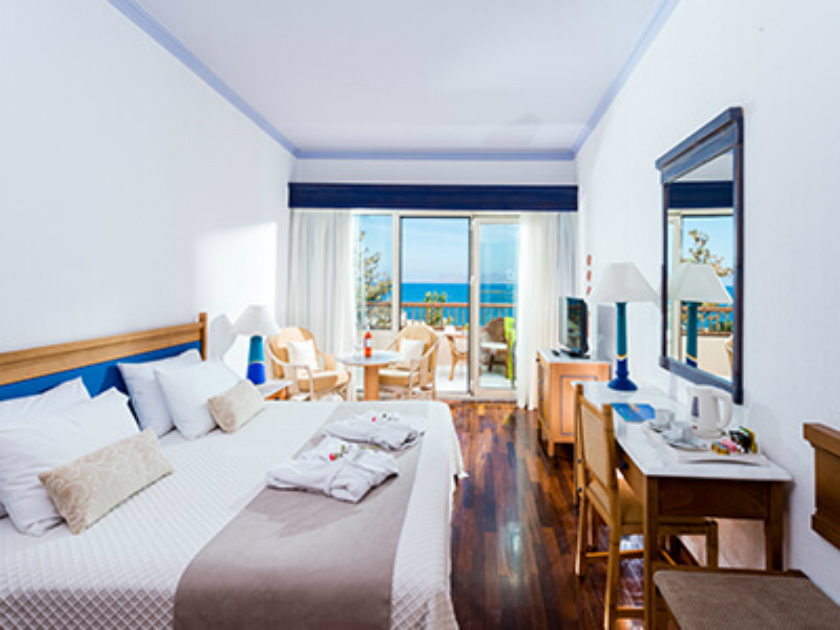 Leptos Panorama Hotel