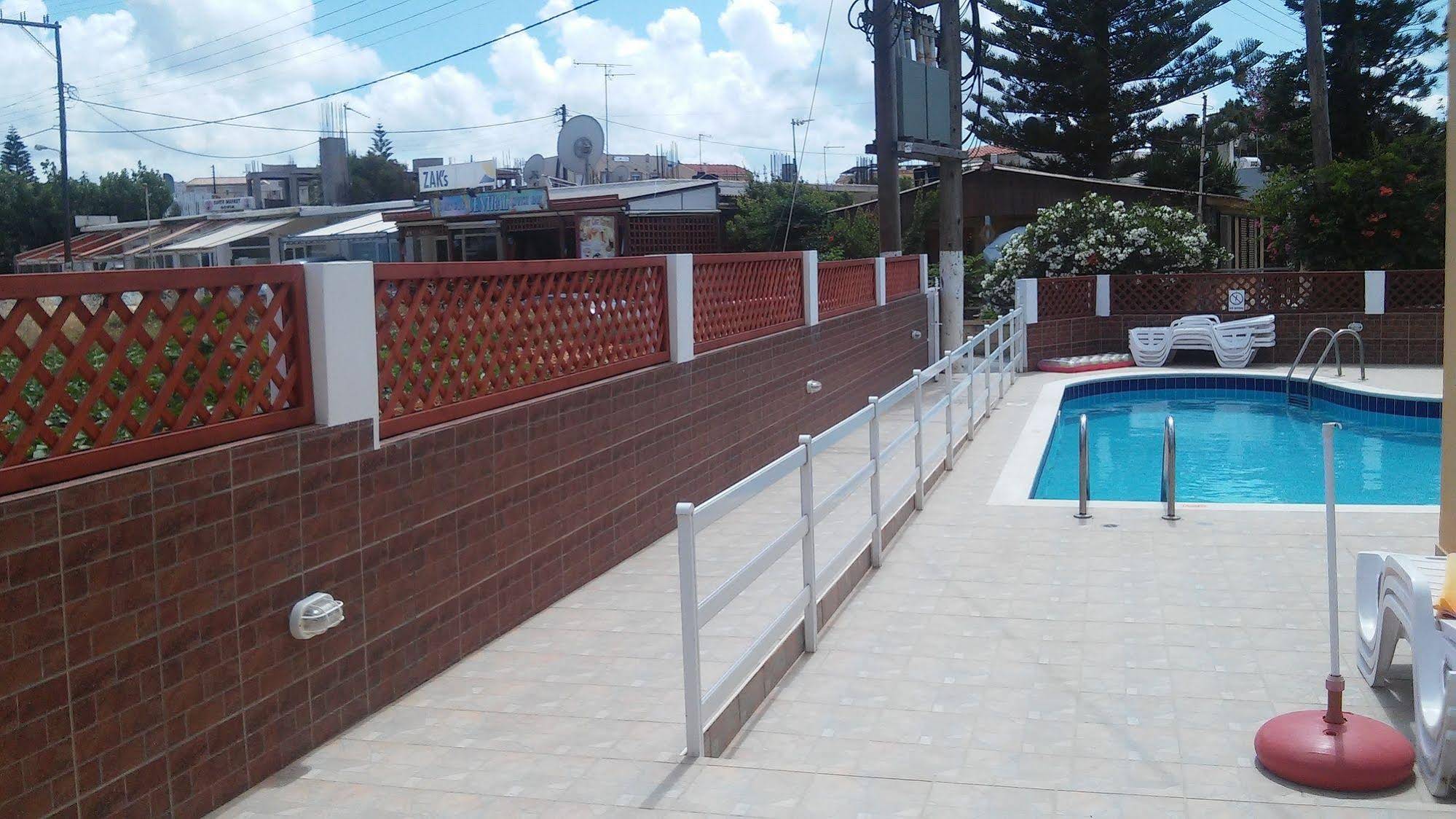 Dimitra Apartments