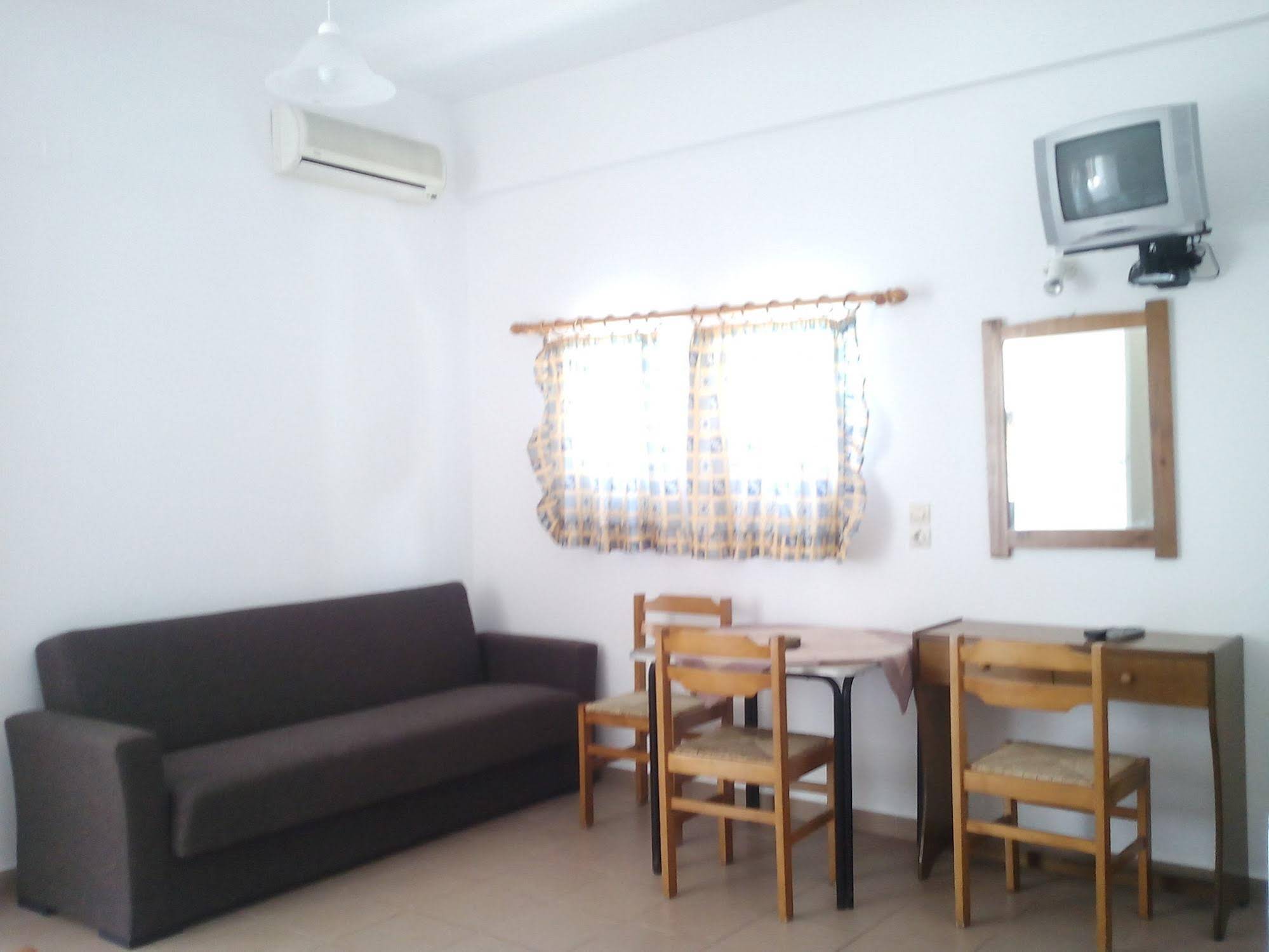 Dimitra Apartments