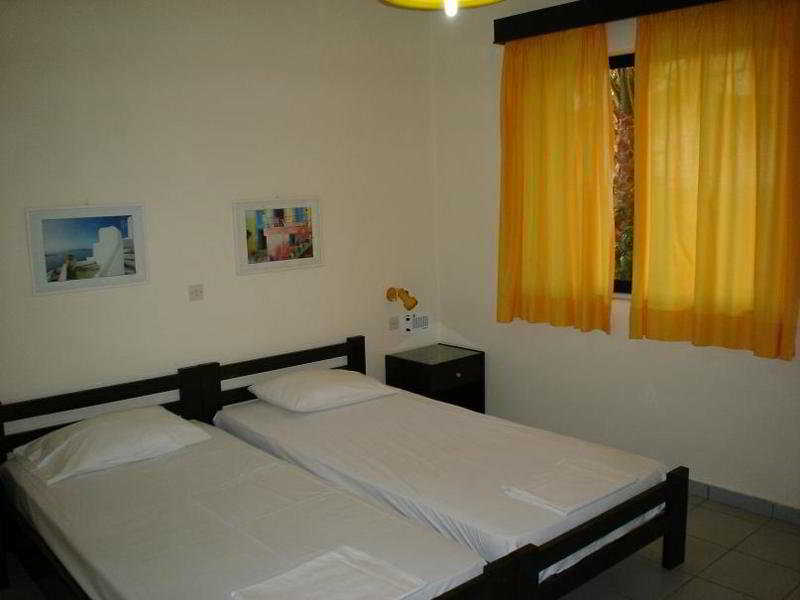Kaissa Beach Hotel