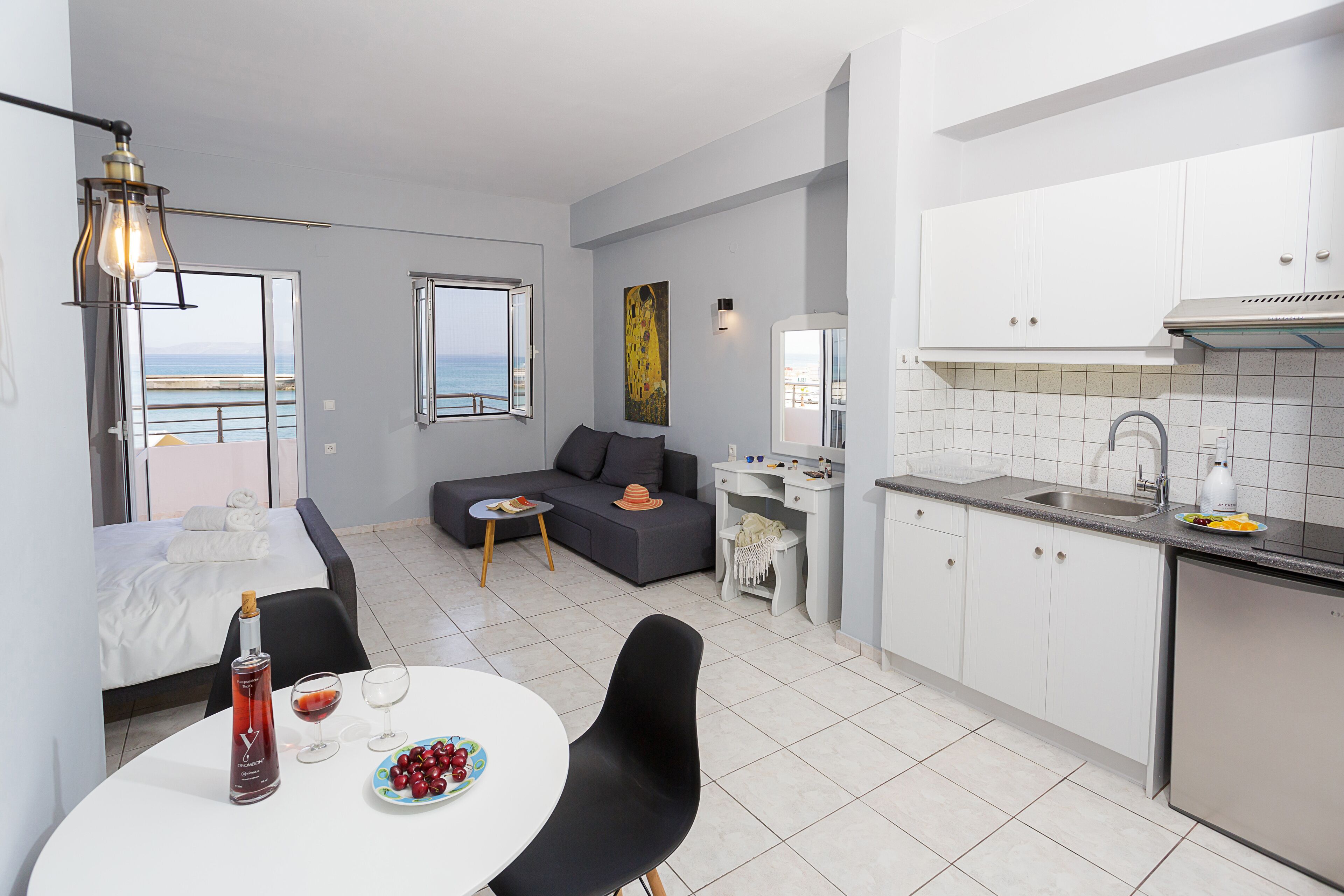Sole Mare Seaside Apartments