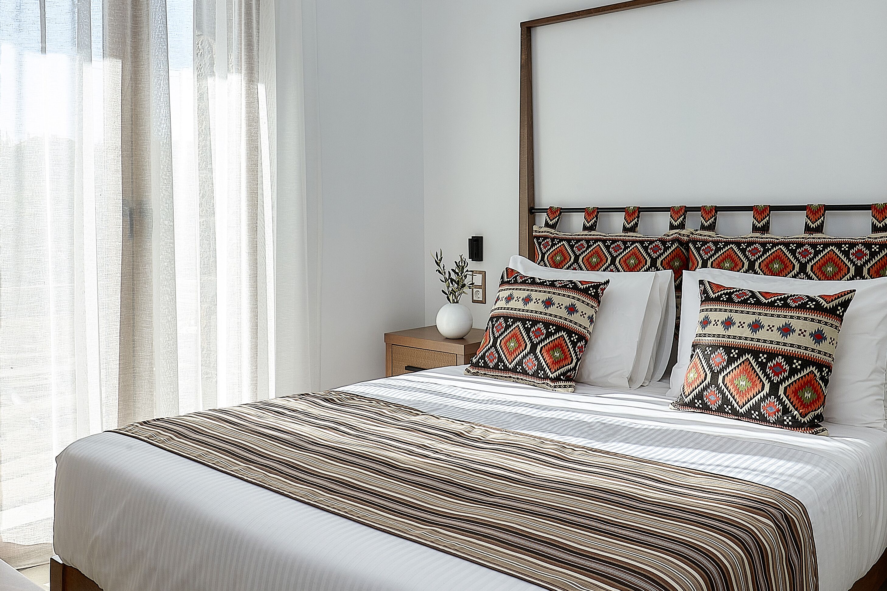 Volta Suites and Villas