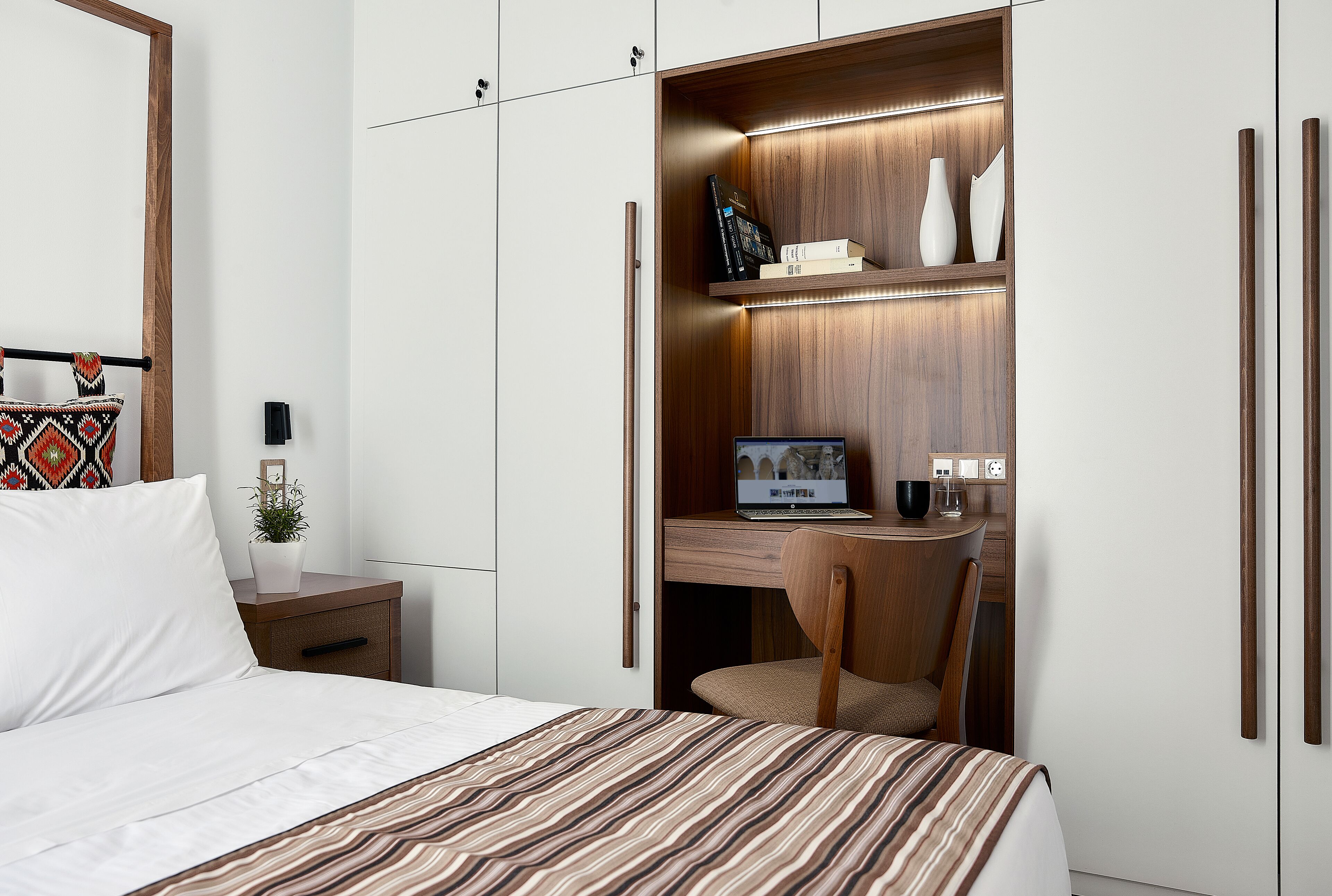 Volta Suites and Villas