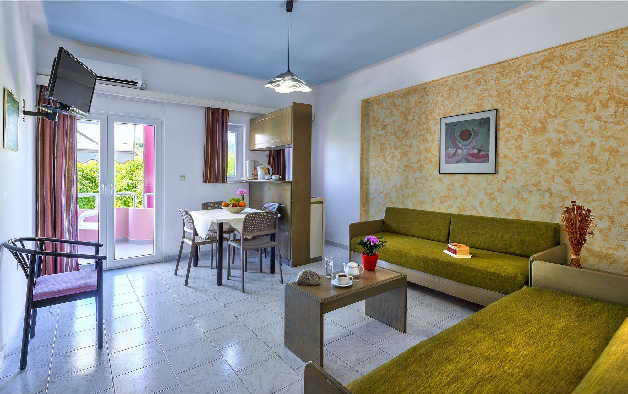 Sea Side Apartments