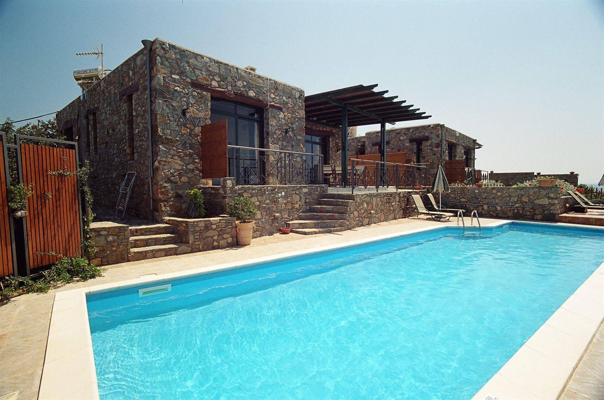 Amygdalia Villas