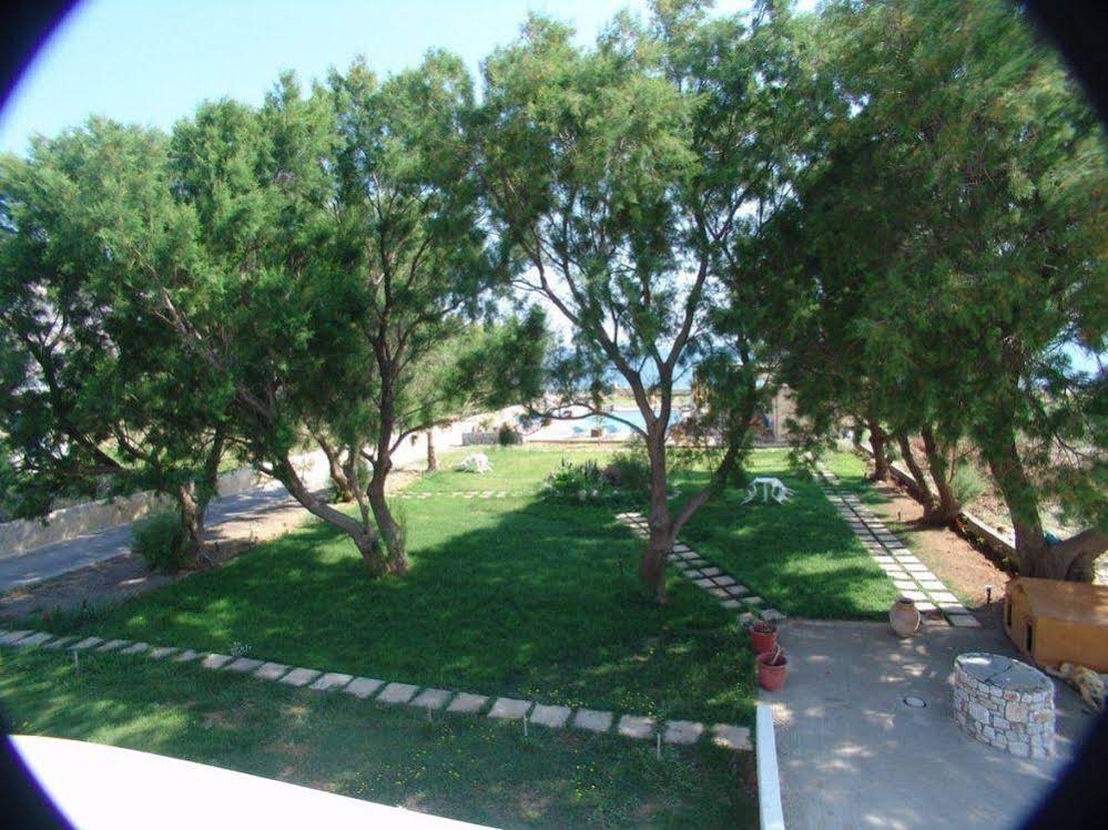 Anavaloussa apartments