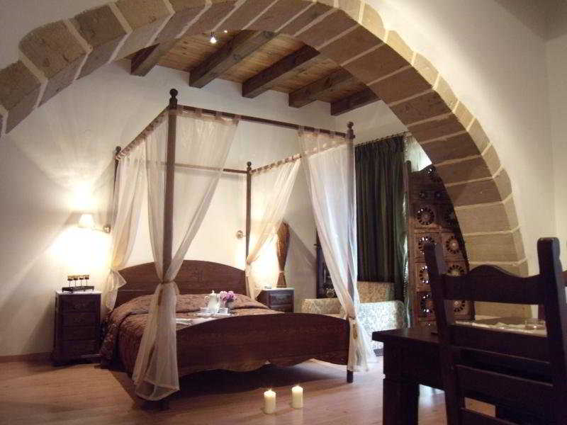 Maria Villas Voulgaro