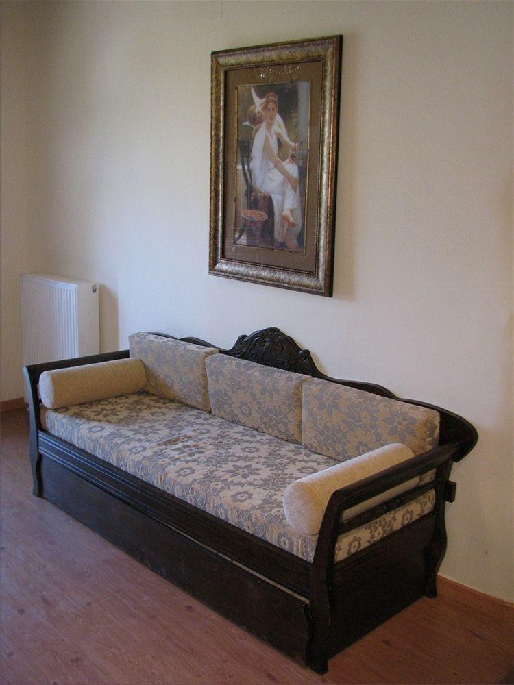Maria Villas Voulgaro