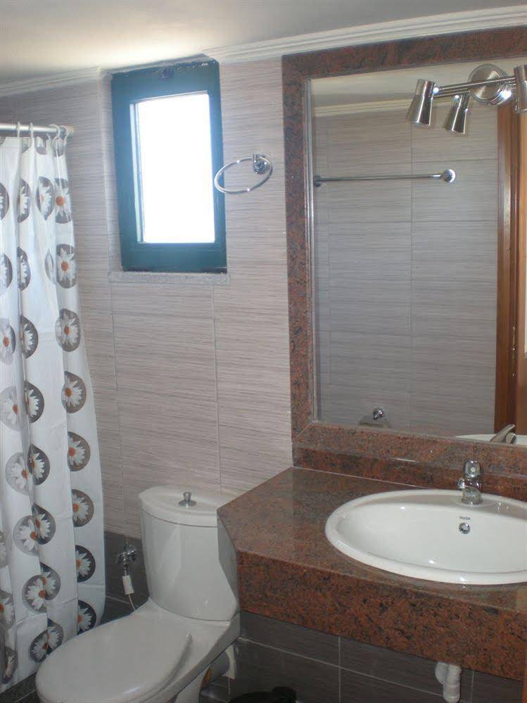 Mesogios Beach Hotel
