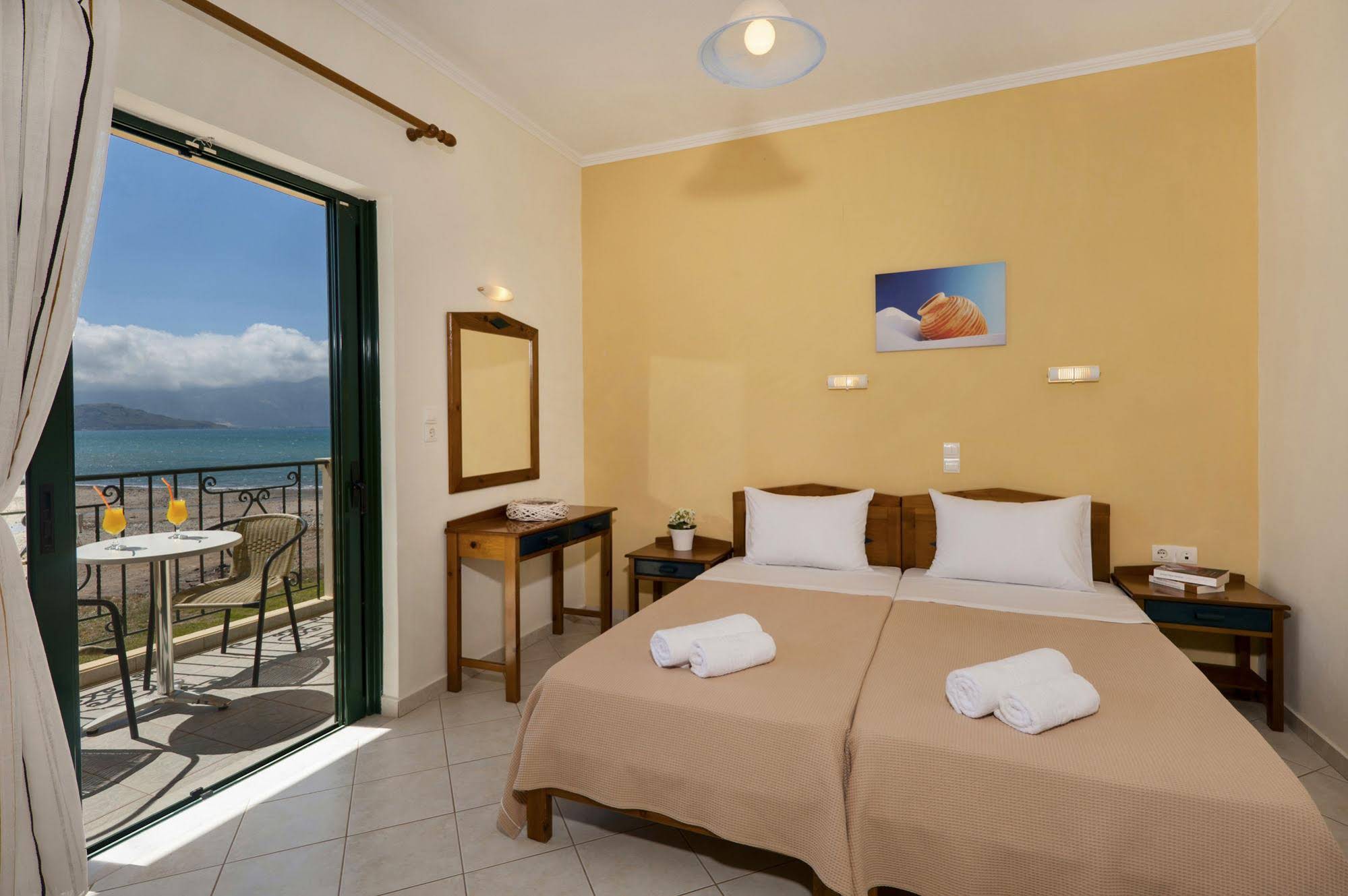 Mesogios Beach Hotel