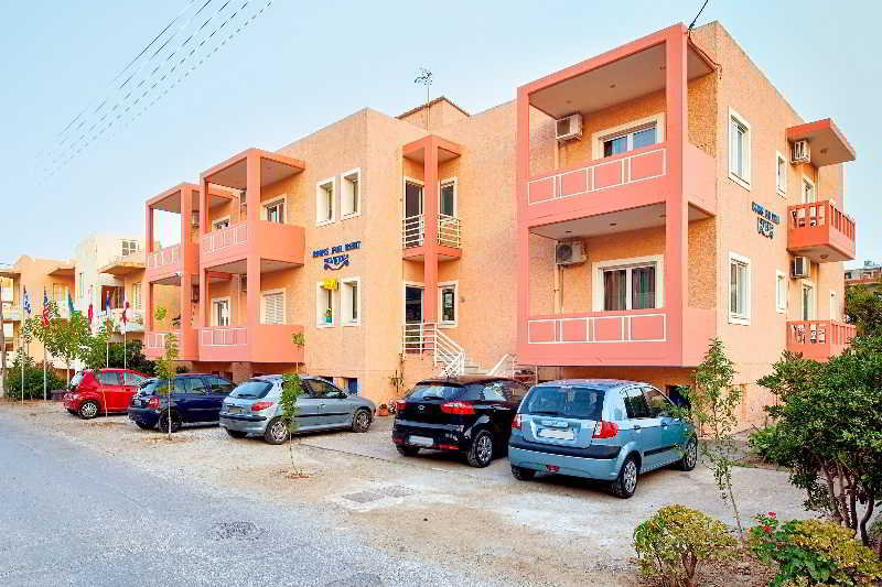 Revekka Rooms