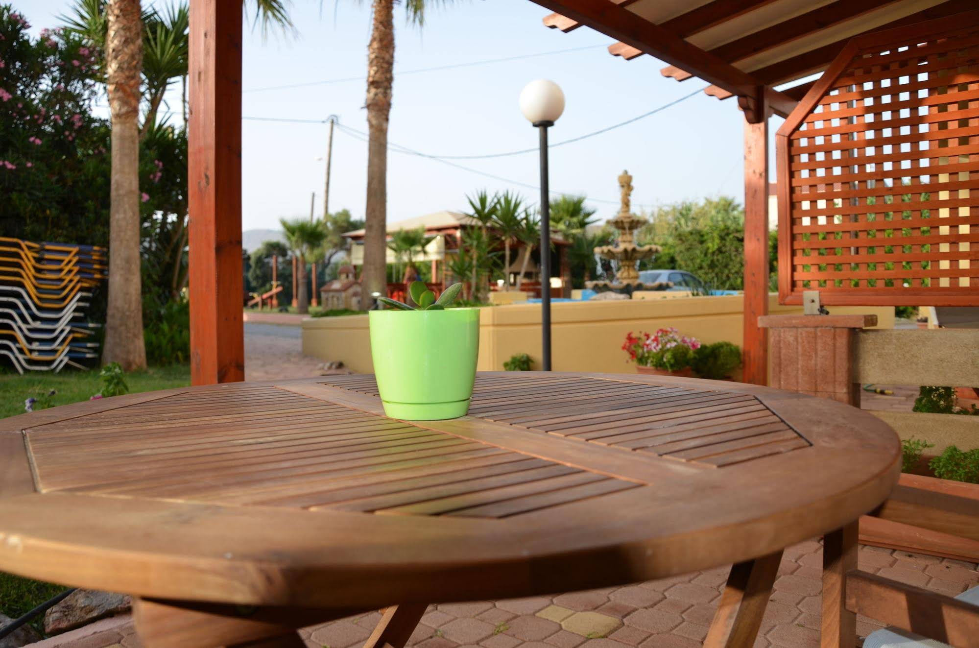 Thalassa Apartments