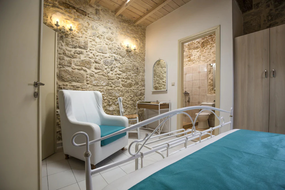 Trigono Holiday House