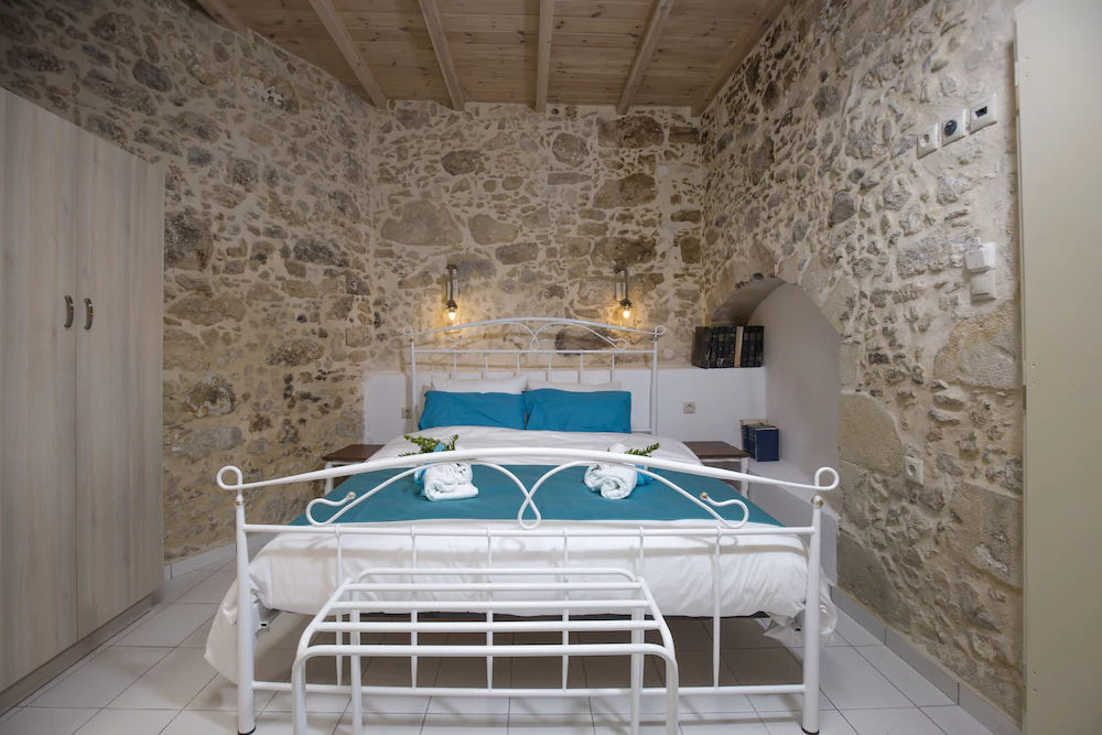 Trigono Holiday House