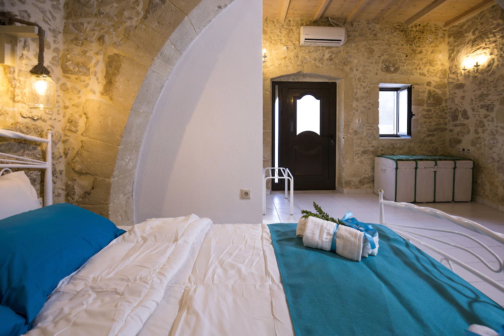 Trigono Holiday House