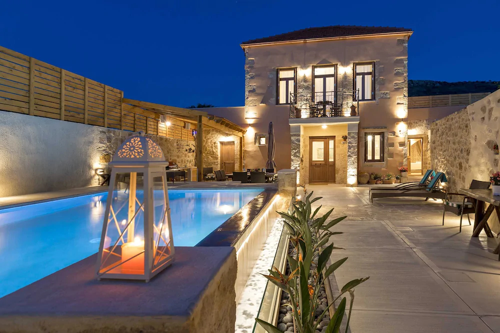 Villa Theta