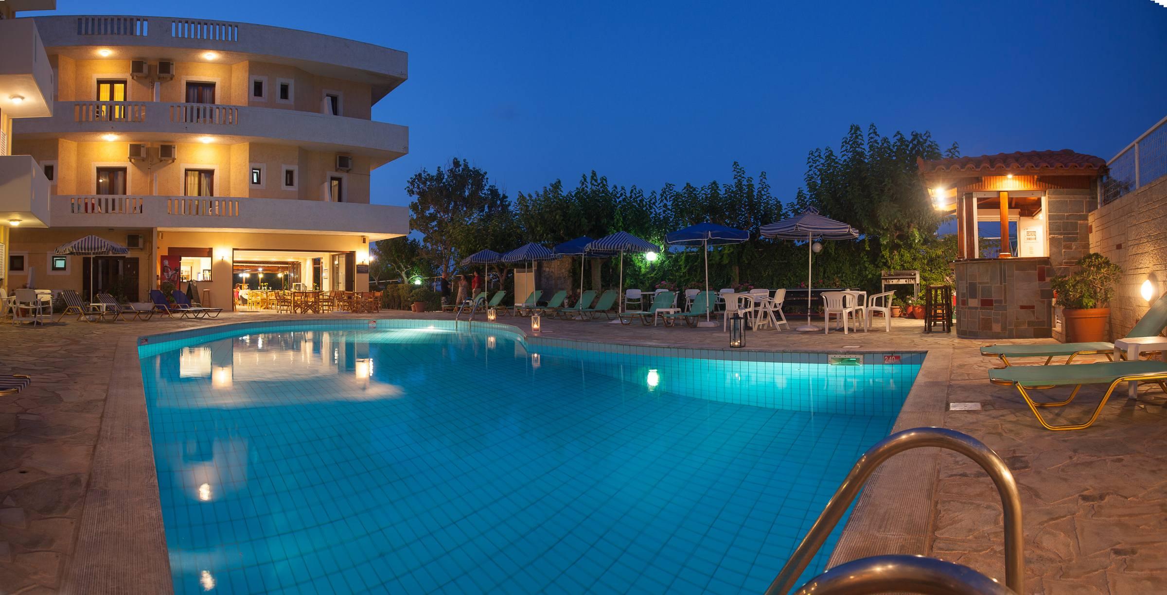 Dimitra Hotel & Apartments