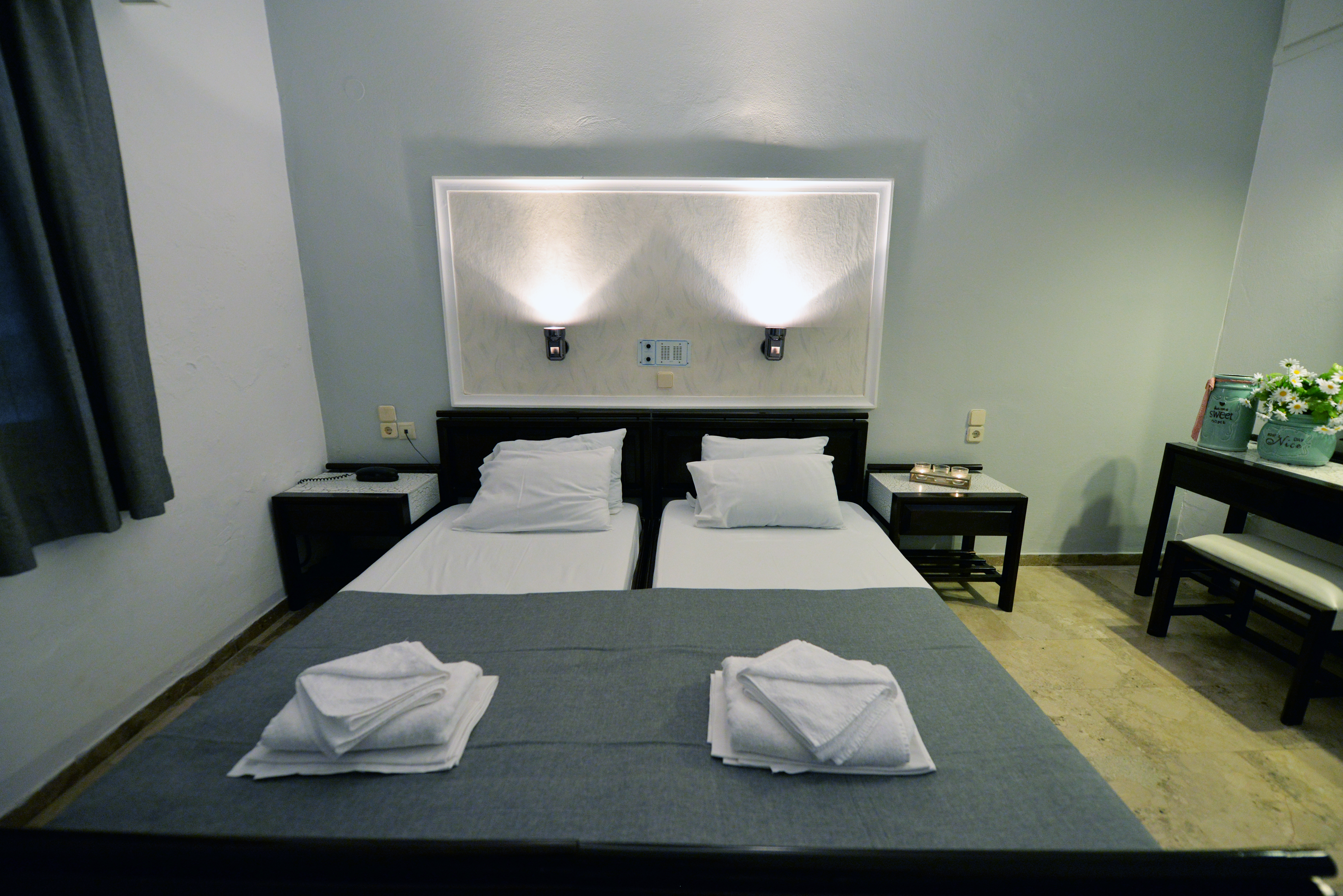 Hotel Anna Apartments
