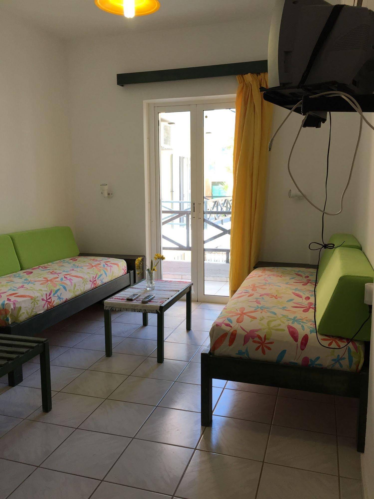 Stella Apartments