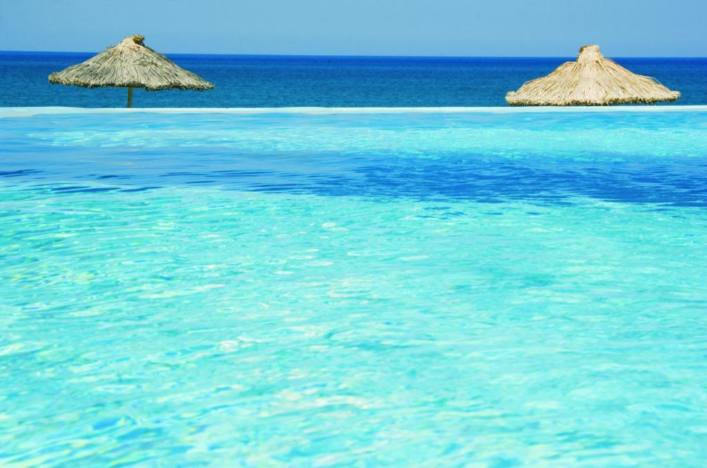 Grand Bay Beach Resort