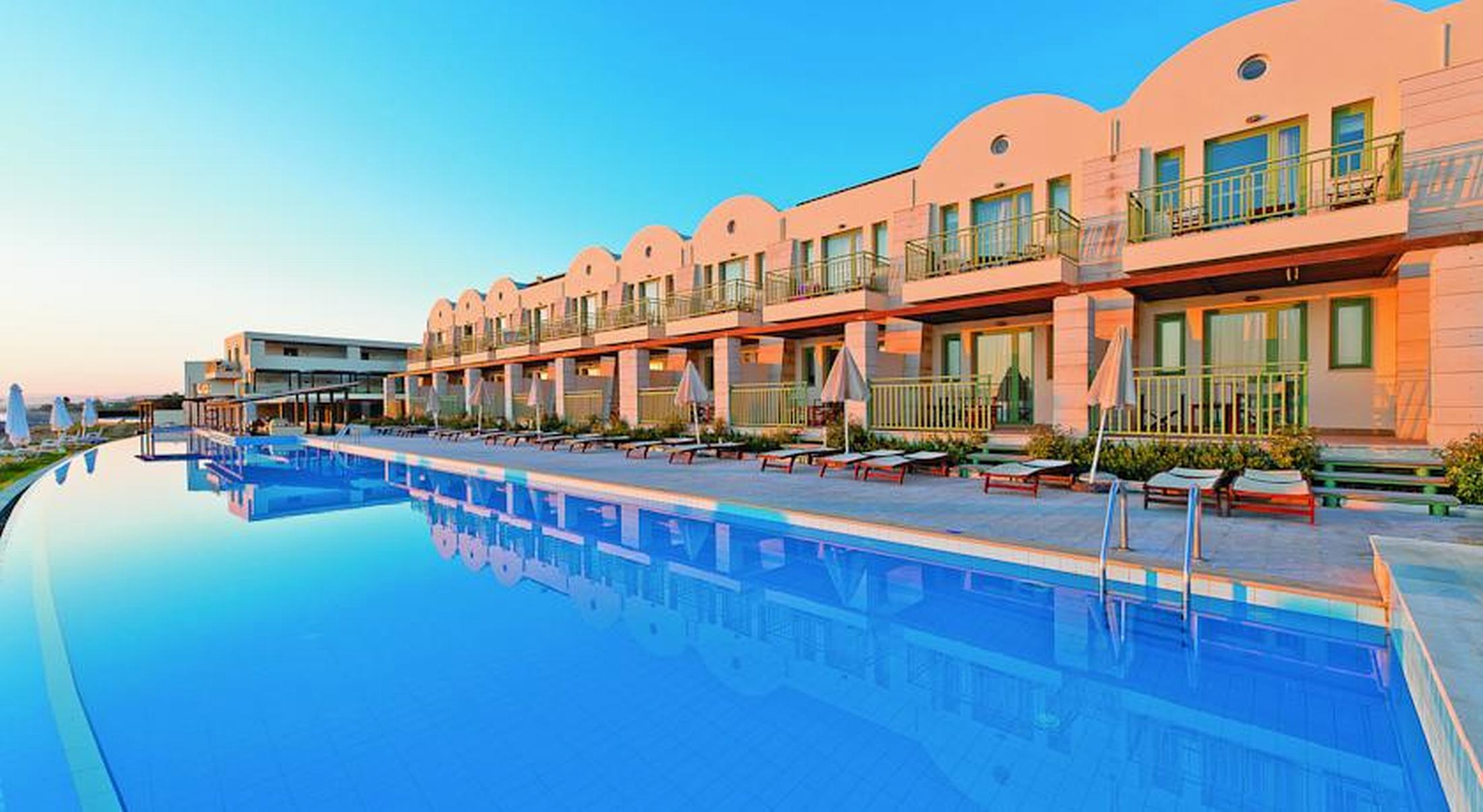 Grand Bay Beach Resort